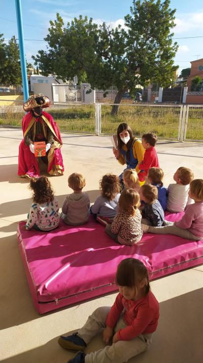VISITA PATGE REIAL I CARTA DELS REIS MAGS